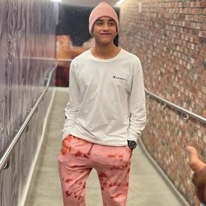 Meet your Posher, Allan